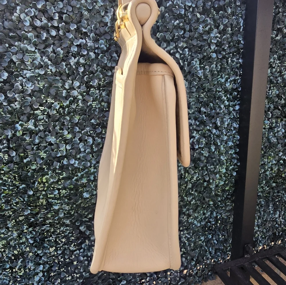 Vintage Coach Cream Leather Women's Bag - Picture 3 of 16